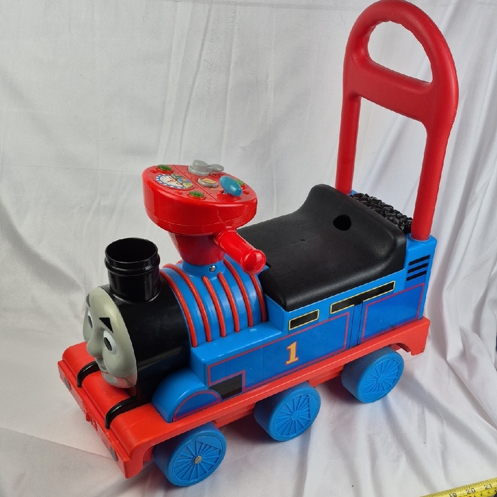 Thomas The Tank Engine Ride On - Lights & Sounds 2010 Kiddieland 20 Inch Long